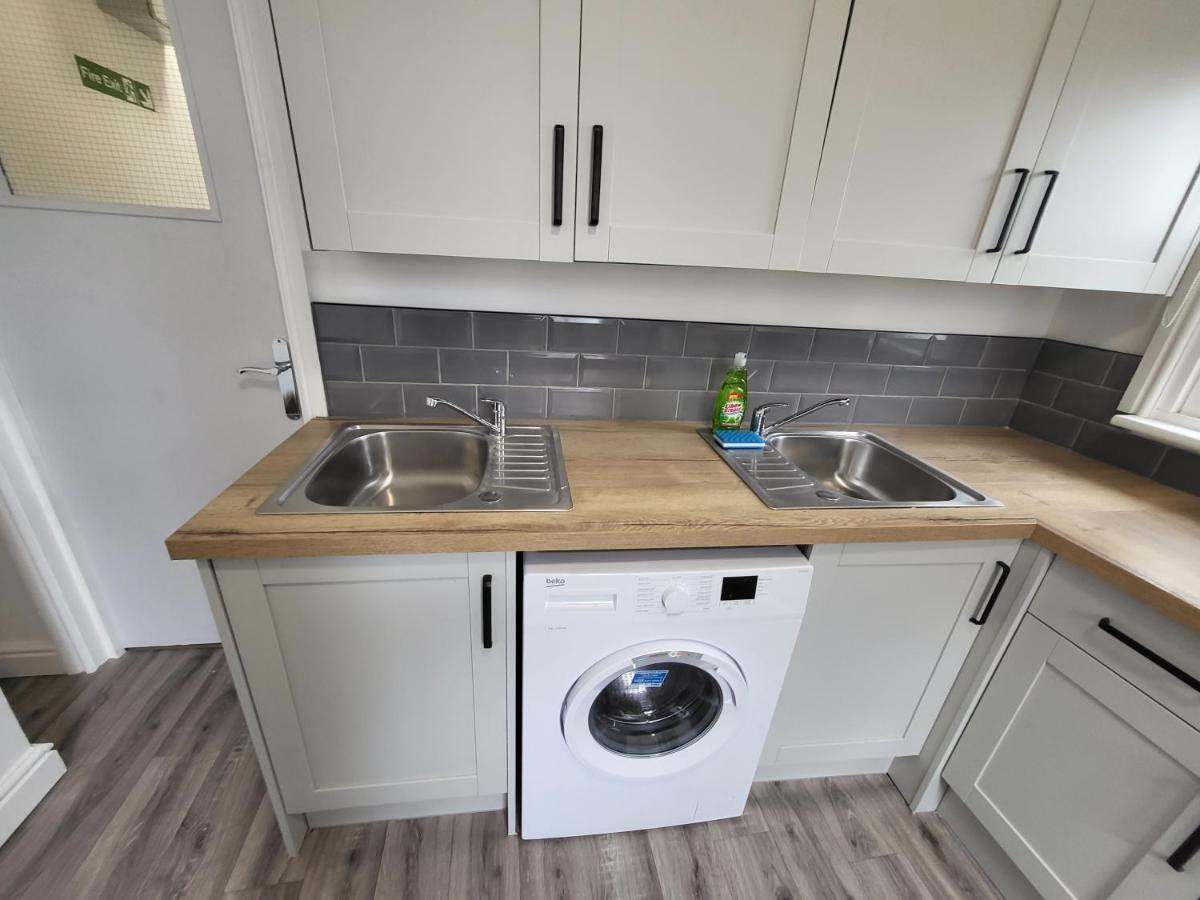 Nottingham Forest Rd, Short Stays Esterno foto