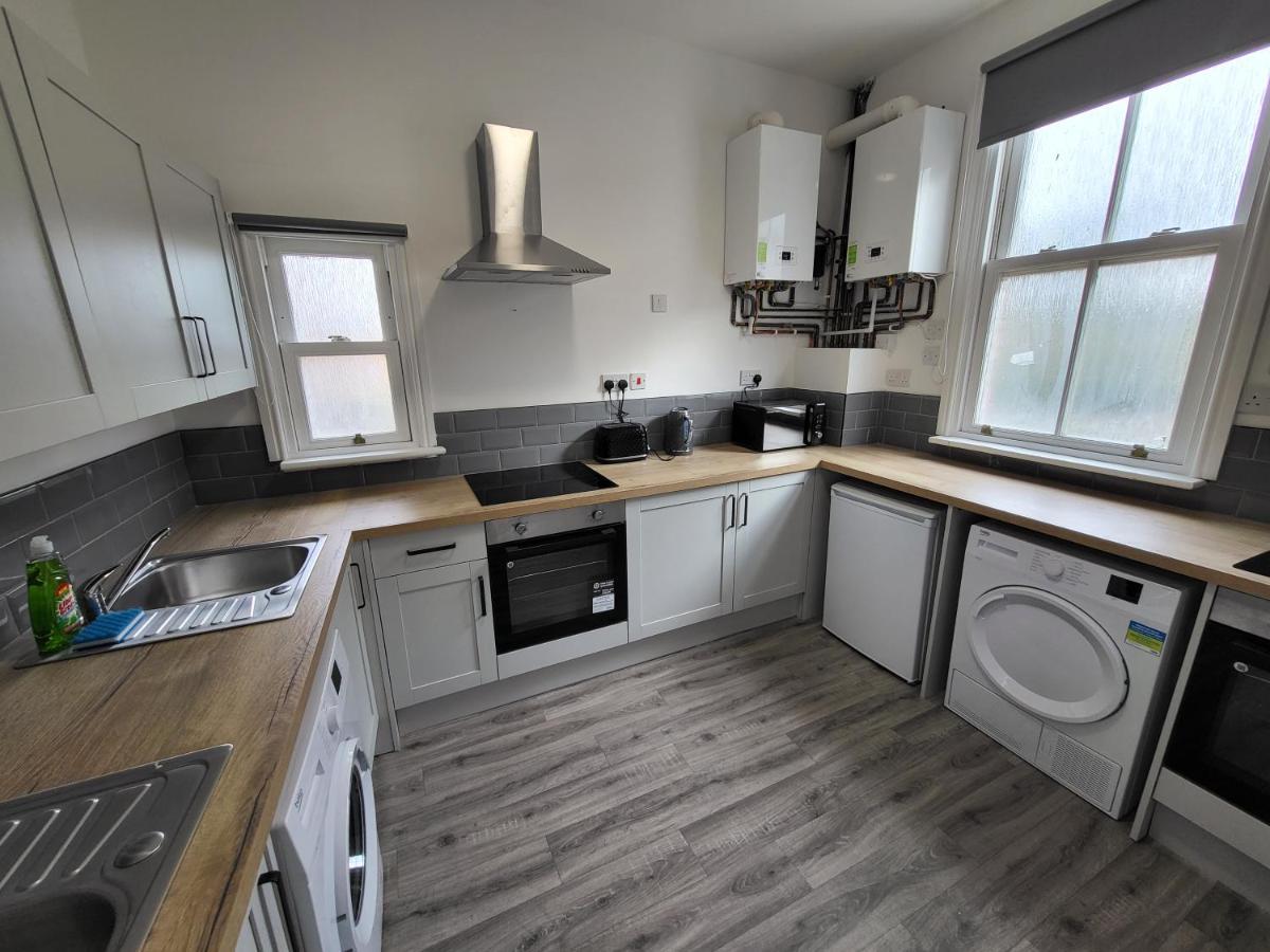 Nottingham Forest Rd, Short Stays Esterno foto