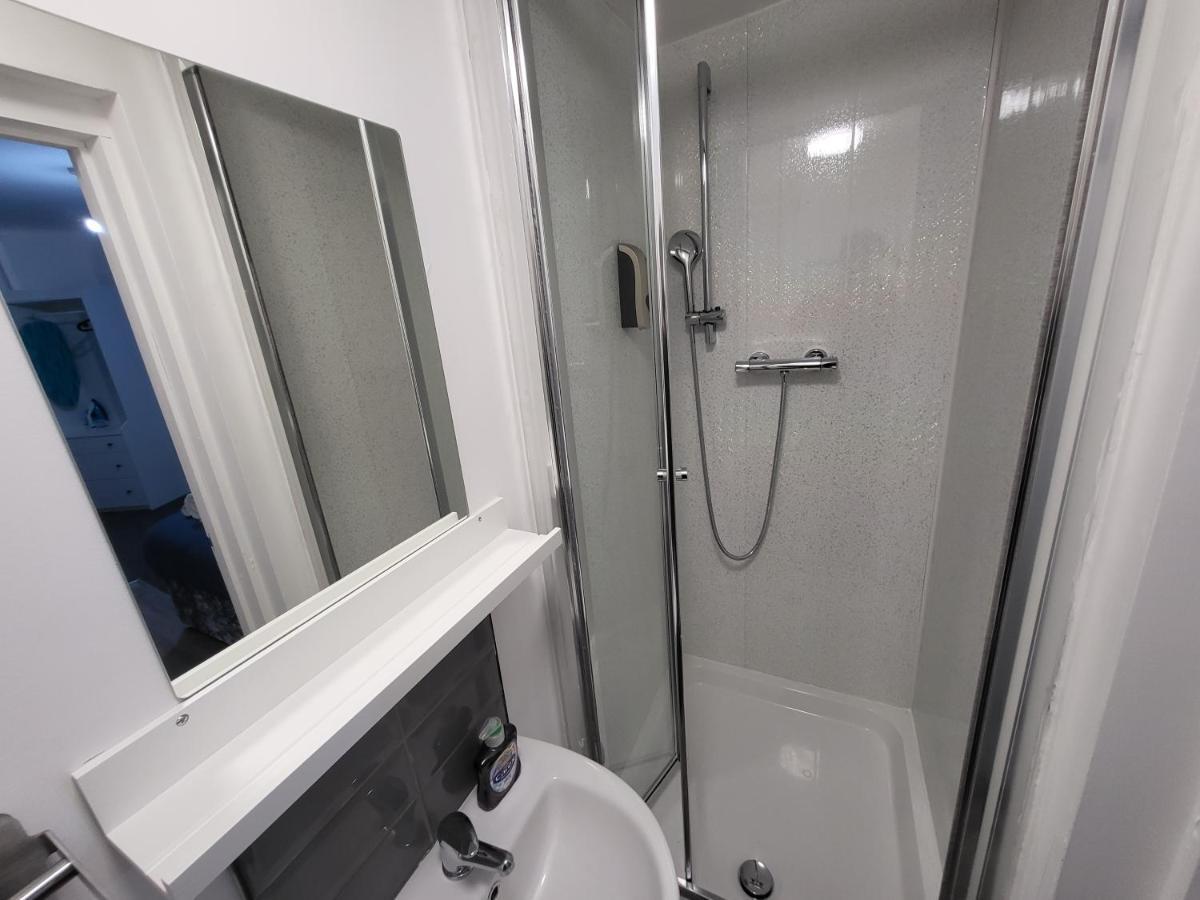 Nottingham Forest Rd, Short Stays Esterno foto