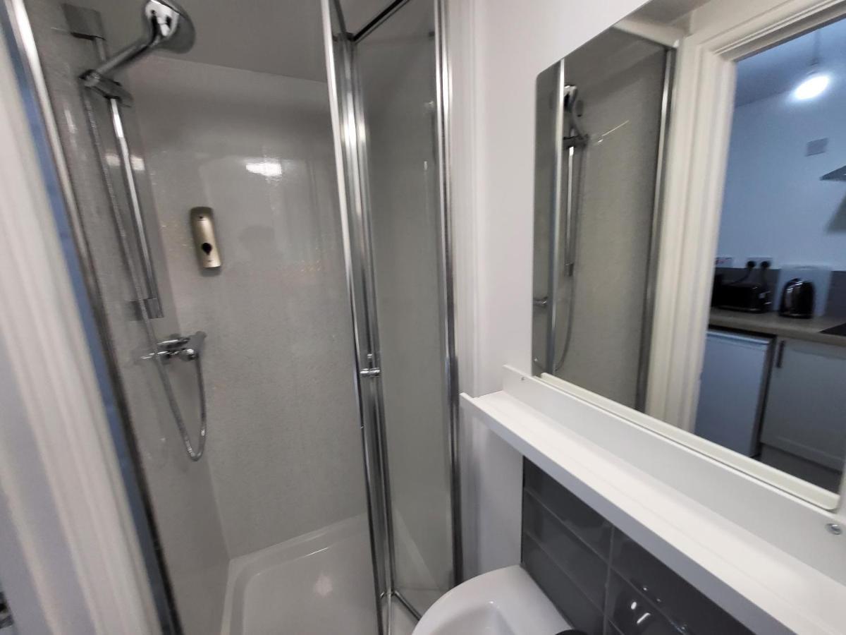 Nottingham Forest Rd, Short Stays Esterno foto